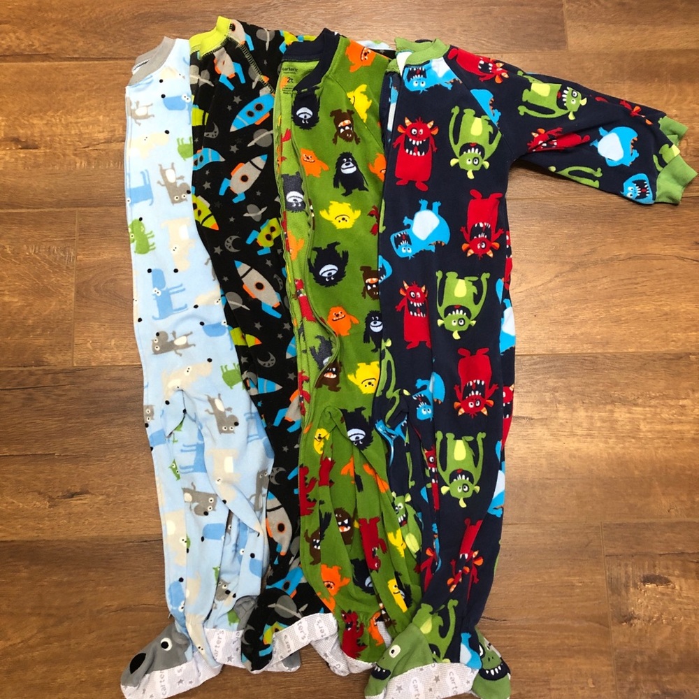 Carter’s |  2T Sleep and Play Bundle